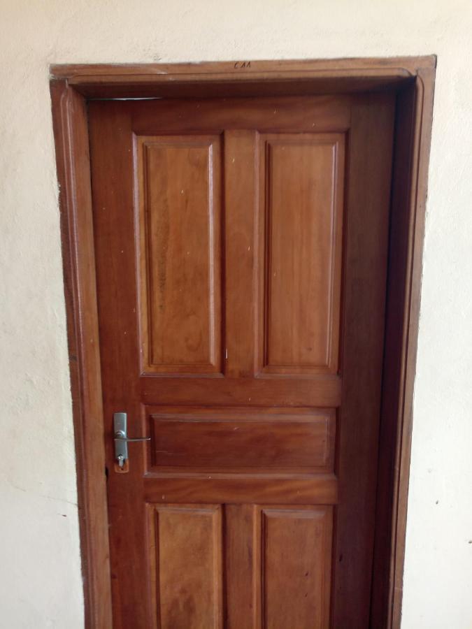 Ange Raphael Hotel Douala Exterior foto